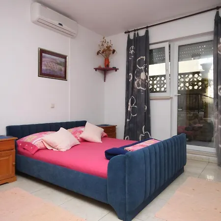 And With Parking Space - 6834 Μακάρσκα