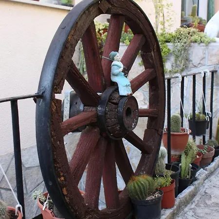 Πανσιόν And With Parking Space - 6834 Μακάρσκα