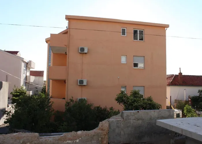 And With Parking Space - 6834 Konukevi Makarska