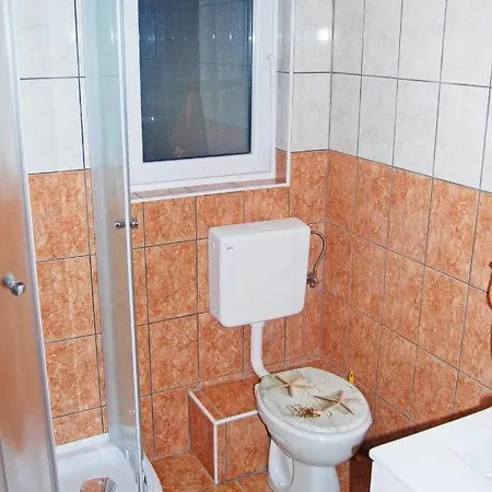 And With Parking Space - 6834 3* Makarska