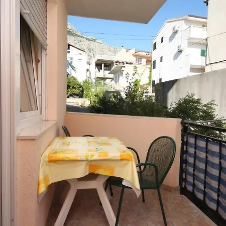 And With Parking Space - 6834