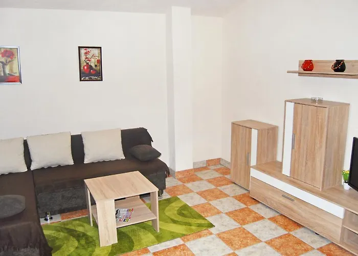 And With Parking Space - 6834 3* Макарска